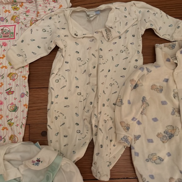 VINTAGE baby clothes (2000). - Picture 6 of 8